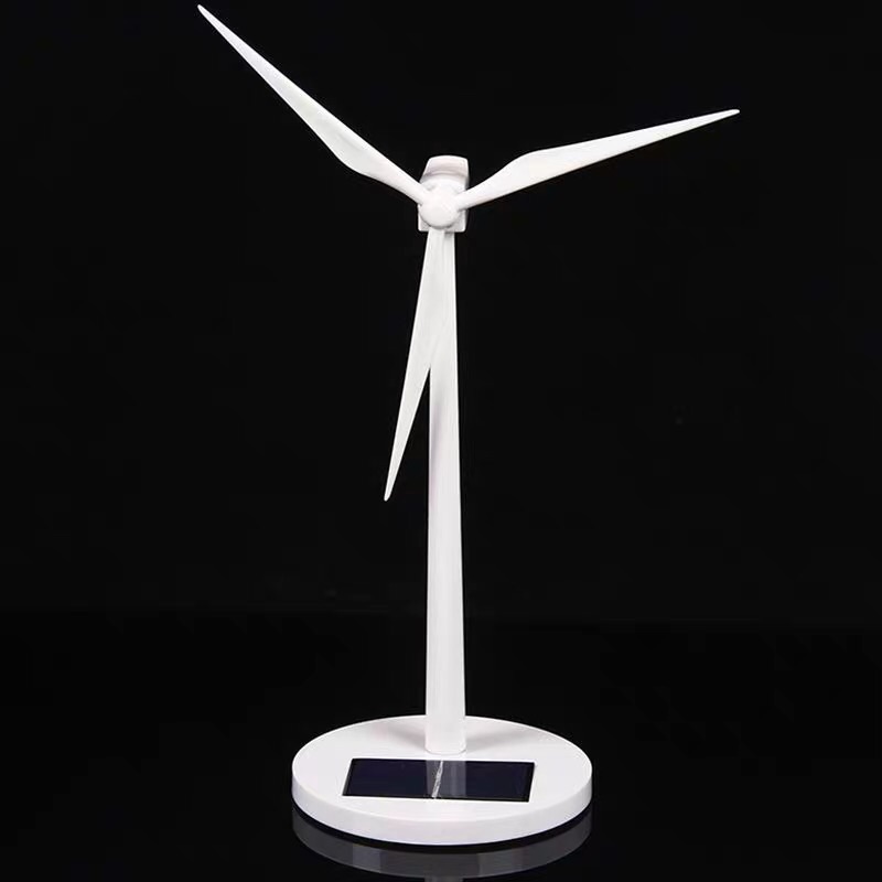 探索綠色能源 自制風力與太陽能發(fā)電模型玩具的全過程